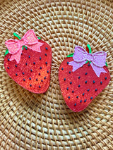 Strawberry vent clips